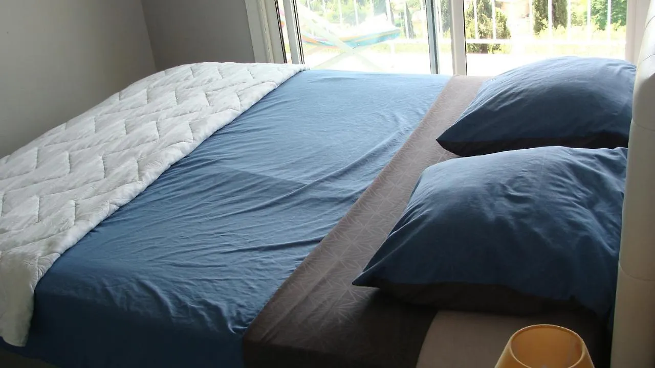 Appartement Cassis vue mer d'exception 0*,  France